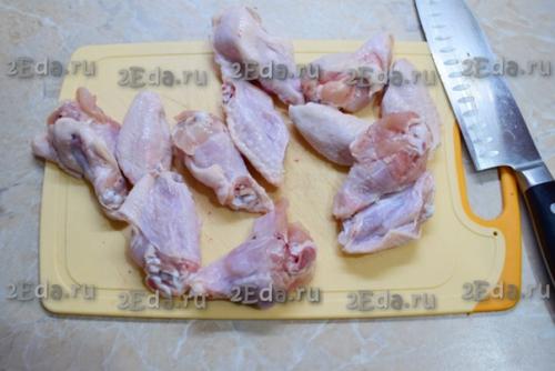 Куриные крылышки, тушёные на сковороде. 01 Куриные крылышки, тушёные на сковороде. 01