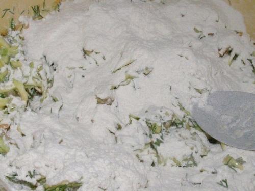 Кексы из кабачков и куриного Филе. 04