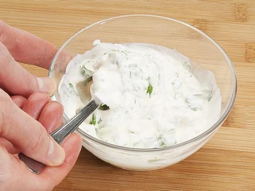 Печеночные оладьи в сметанном соусе. 04 Печеночные оладьи в сметанном соусе. 04