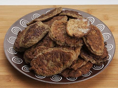 Печеночные оладьи в сметанном соусе. 03 Печеночные оладьи в сметанном соусе. 03