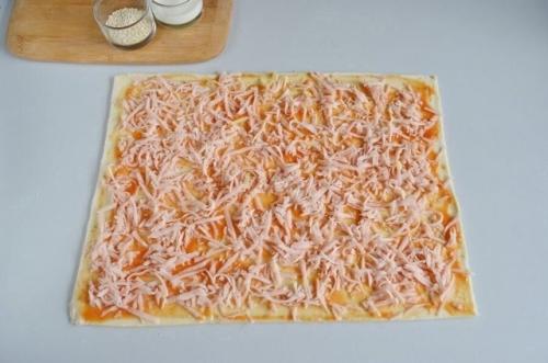 Слоеные Ушки на закуску. 01 Слоеные Ушки на закуску. 01