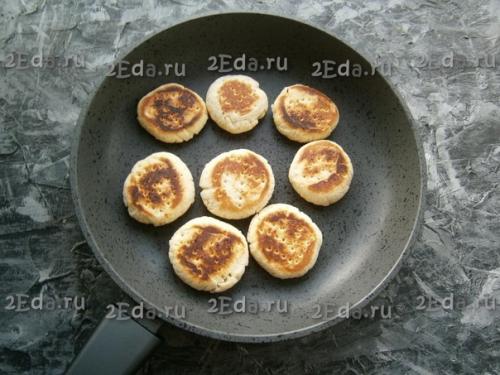 Печенье на сметане на сковороде. 06