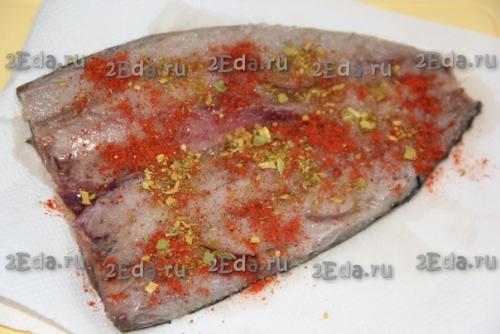 Скумбрия, соленая с чесноком. 01 Скумбрия, соленая с чесноком. 01