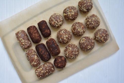 Пирожное картошка.  Такую картошку, приготовленную из печенья и сгущёнки, люблю с детства. 07