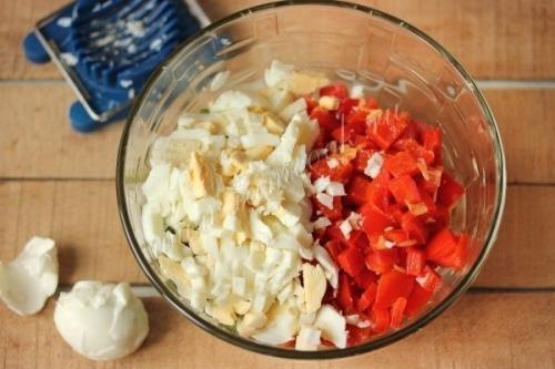 Салат Шедевр с курицей и сладким перцем. 03 Салат Шедевр с курицей и сладким перцем. 03