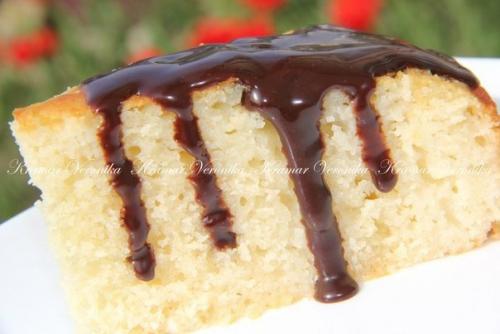 Манник Стаканник влажный.