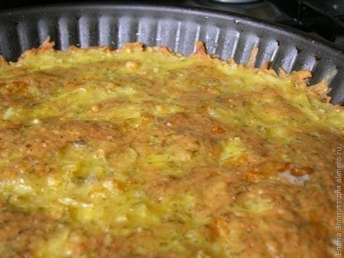 Запеканка из тертого картофеля с сыром и чесноком. 08