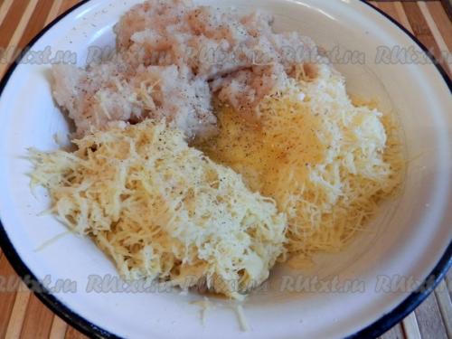 Куриные котлеты с сыром и картофелем. 01