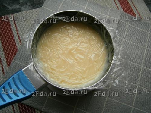 Торт Наполеон из готового слоёного теста с заварным кремом. 02