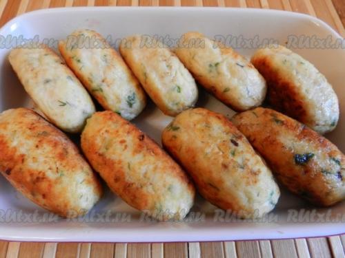 Куриные котлеты с сыром и картофелем. 05