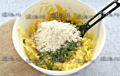 Картофельные драники с сыром на сковороде. 04