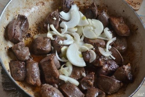 Гуляш из печени со сметаной. 04 Гуляш из печени со сметаной. 04