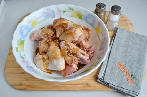 Куриные крылышки в медово - чесночном маринаде. 03 Куриные крылышки в медово - чесночном маринаде. 03