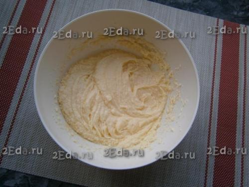 Пирог с замороженной клубникой в духовке. 02