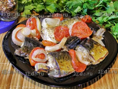 Скумбрия с помидорами и луком в духовке. 04 Скумбрия с помидорами и луком в духовке. 04