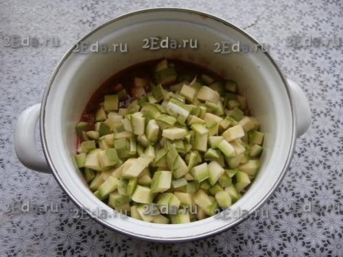 Салат из кабачков с помидорами Анкл Бенс на зиму. 03