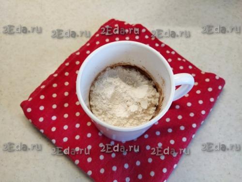 Шоколадный кекс в кружке в микроволновке. 03 Шоколадный кекс в кружке в микроволновке. 03