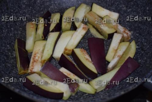 Баклажаны с болгарским перцем и чесноком на зиму. 02