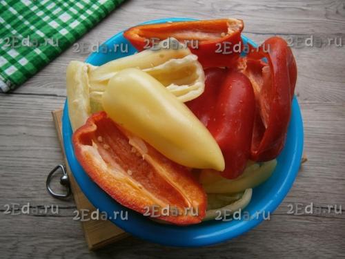 Болгарский перец с чесноком на зиму. 01 Болгарский перец с чесноком на зиму. 01