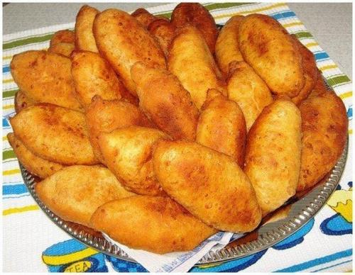 Жареные творожные пирожки - ну очень вкусно.