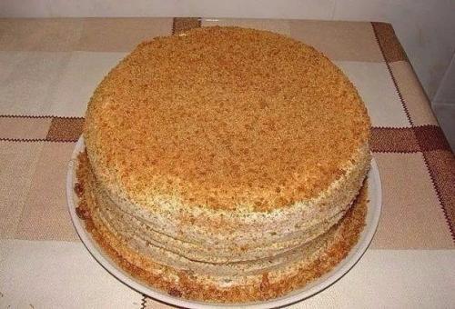 Вкуснейший сметанник на скорую руку.