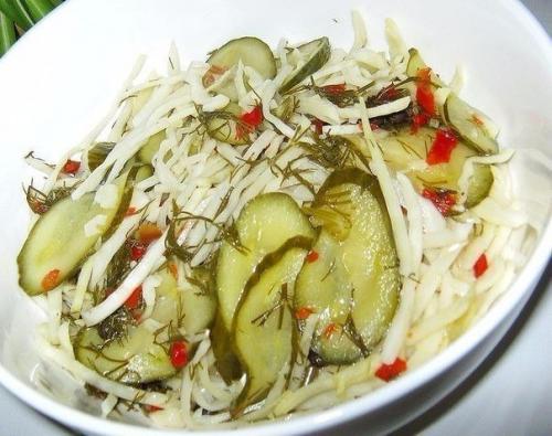 Очень вкусный салат. Очень вкусный салат.