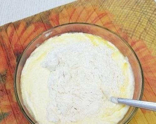 Пирог со сметаной и клюквой. 01