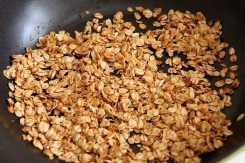 Овсяные хрустяшки.  Это очень простой рецепт необычайно вкусного лакомства.