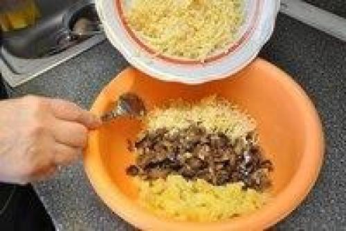 Грибные кулёчки.  Ингредиенты: 02