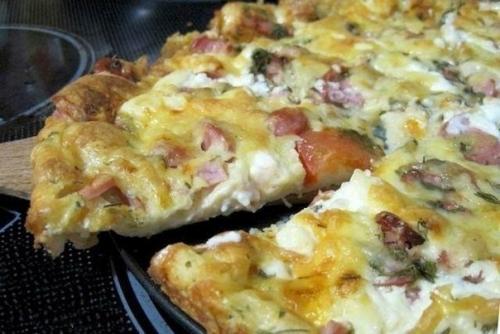 Рецепт пиццы Минутка - отменный вкус без особых хлопот.