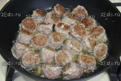 Спагетти с фрикадельками в томатном соусе. 03 Спагетти с фрикадельками в томатном соусе. 03