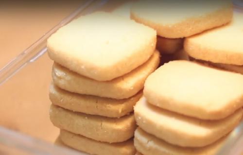 Невероятно нежное песочное печенье. Невероятно нежное песочное печенье.