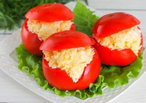 Закуска из помидоров Дед Мороз. 06 Закуска из помидоров Дед Мороз. 06