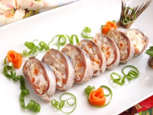 Фаршированная сельдь. На праздничный ужин.