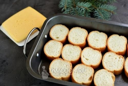 Канапе с сыровяленой колбасой, сыром и маслинами. 02 Канапе с сыровяленой колбасой, сыром и маслинами. 02