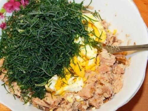 Бутерброды с консервированным тунцом и помидорами. 02