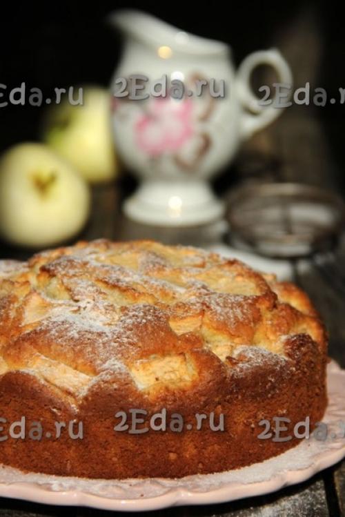 Пышная шарлотка с яблоками на молоке в духовке. 06 Пышная шарлотка с яблоками на молоке в духовке. 06