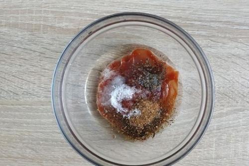 Скумбрия, запечённая в томатном маринаде. 04