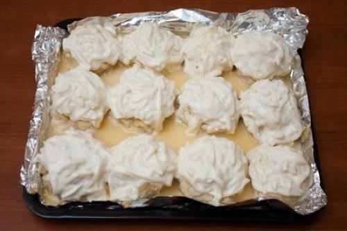 Куриные шарики в сырно - сливочном соусе. 05