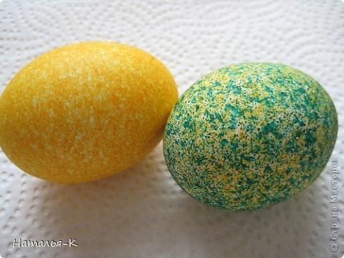 Покраска яиц рисом за пару минут. 06