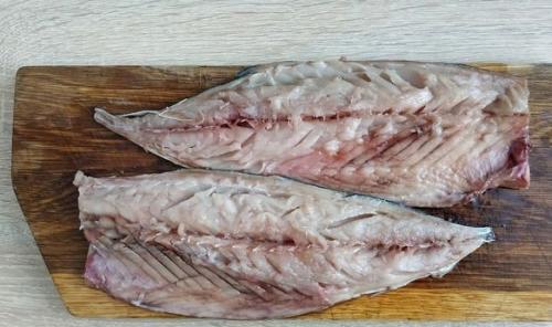 Скумбрия, запечённая в томатном маринаде. 03