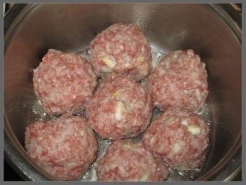 Тефтели в подливе. Для детей и взрослых предлагаю вкусные тефтельки с подливкой из серии детсадовского питания. 02