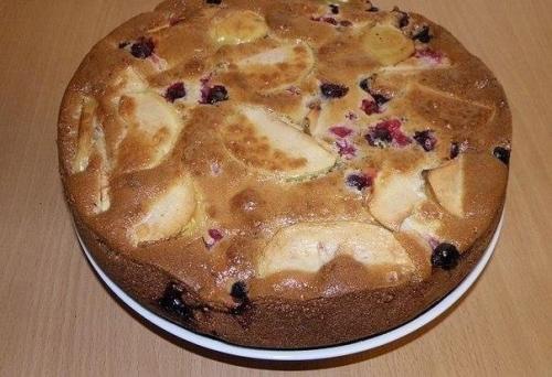 Шарлотка.  Ингредиенты:   3 куриных яйца. 04 Шарлотка.  Ингредиенты:   3 куриных яйца. 04