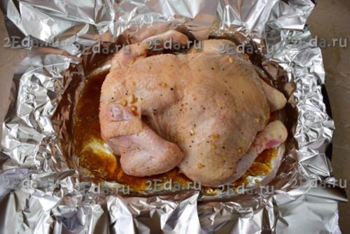 Курица в соевом соусе и мёде в духовке целиком. 03