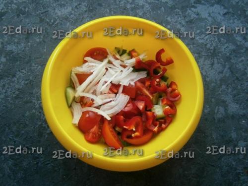 Греческий салат с сыром Фета. 02