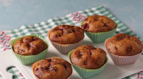 Кексы с вишней. 05 Кексы с вишней. 05