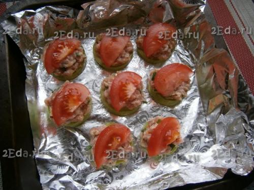 Кабачки с фаршем и помидорами, запечённые в духовке. 04