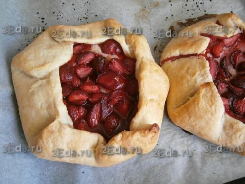 Творожная галета с клубникой. 06