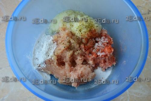 Люля-кебаб из курицы на шпажках в духовке. 01