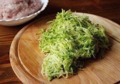 Кабачково - куриные котлеты. 02